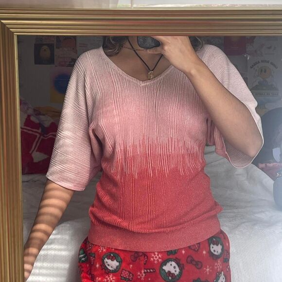 7TH AVENUE PINK TO RED OMBRÉ KNIT TOP - Picture 2 of 5